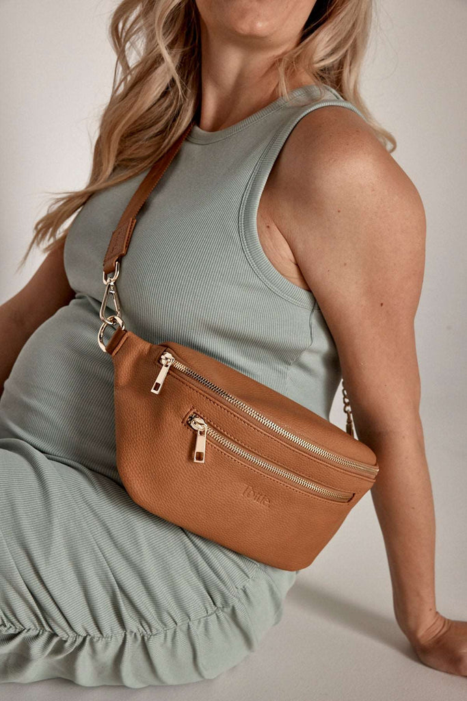 The Wing Woman Bum Bag (Tan)